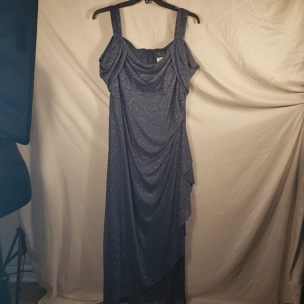 ALEX Evenings Women's Gray Glitter Dress - 18W